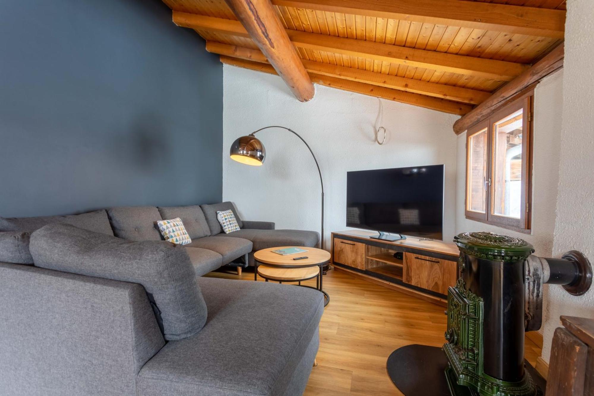 Le Petit Paradis, Chalet Au Coeur Des 3 Vallees Saint-Marcel  Екстер'єр фото